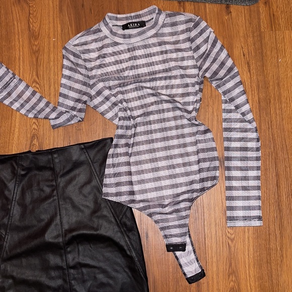 AKIRA bodysuit and faux leather skirt SET - Picture 3 of 3